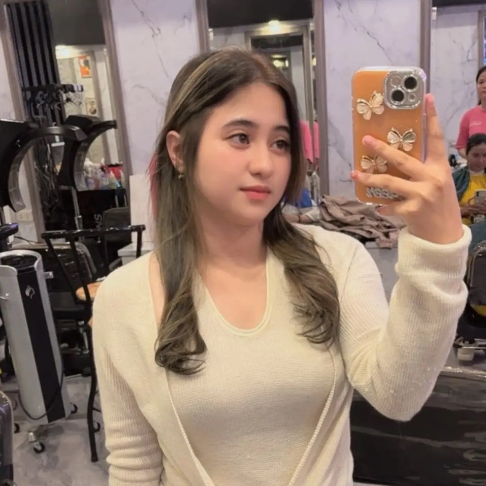 TOP 5 HOST JUST ME AGENCY MEI 2026