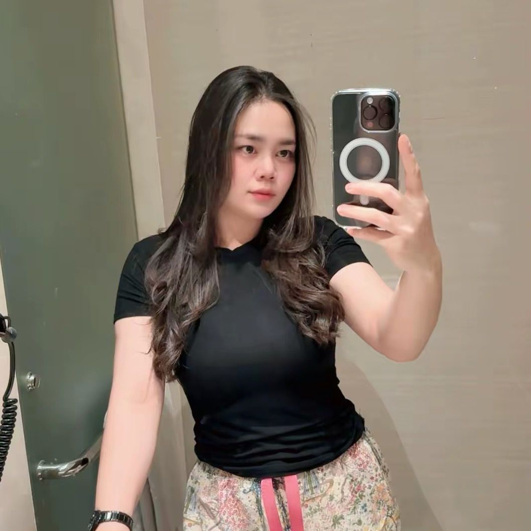 TOP 7 HOST JUST ME AGENCY MARET 2026