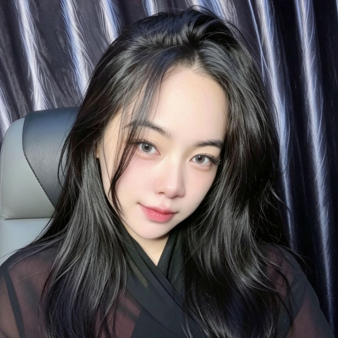 TOP 7 HOST JUST ME AGENCY MEI 2026